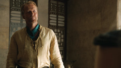 extant_GameOfThrones_4x07-Mockingbird_3452