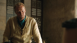 extant_GameOfThrones_4x07-Mockingbird_3480