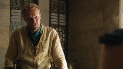 extant_GameOfThrones_4x07-Mockingbird_3481