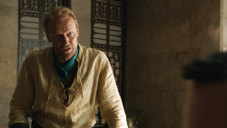 extant_GameOfThrones_4x07-Mockingbird_3483