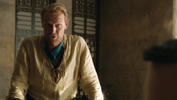 extant_GameOfThrones_4x07-Mockingbird_3503