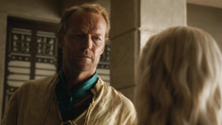 extant_GameOfThrones_4x07-Mockingbird_3668