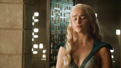 extant_GameOfThrones_4x07-Mockingbird_3684