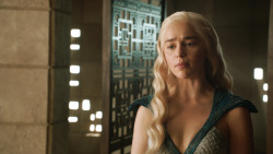 extant_GameOfThrones_4x07-Mockingbird_3697