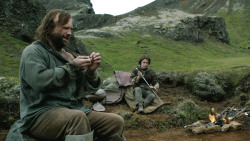 extant_GameOfThrones_4x07-Mockingbird_3740