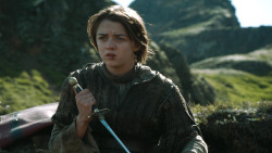 extant_GameOfThrones_4x07-Mockingbird_3751