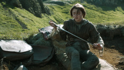 extant_GameOfThrones_4x07-Mockingbird_3770