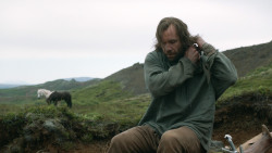 extant_GameOfThrones_4x07-Mockingbird_3779