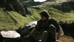 extant_GameOfThrones_4x07-Mockingbird_3828