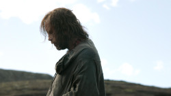 extant_GameOfThrones_4x07-Mockingbird_3835