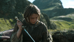 extant_GameOfThrones_4x07-Mockingbird_3875