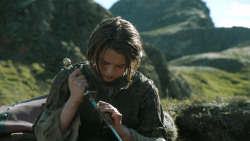 extant_GameOfThrones_4x07-Mockingbird_3877
