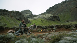 extant_GameOfThrones_4x07-Mockingbird_3897