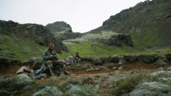 extant_GameOfThrones_4x07-Mockingbird_3899