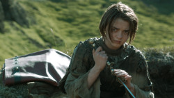 extant_GameOfThrones_4x07-Mockingbird_3915