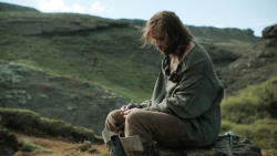 extant_GameOfThrones_4x07-Mockingbird_3934