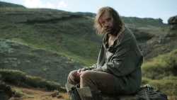 extant_GameOfThrones_4x07-Mockingbird_3937