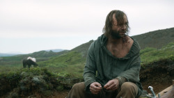 extant_GameOfThrones_4x07-Mockingbird_3976