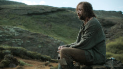 extant_GameOfThrones_4x07-Mockingbird_4011