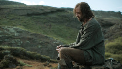 extant_GameOfThrones_4x07-Mockingbird_4017