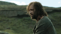 extant_GameOfThrones_4x07-Mockingbird_4036