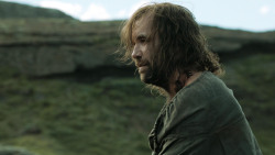 extant_GameOfThrones_4x07-Mockingbird_4062