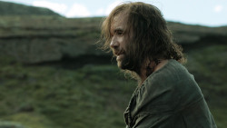 extant_GameOfThrones_4x07-Mockingbird_4065