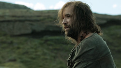 extant_GameOfThrones_4x07-Mockingbird_4077