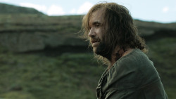 extant_GameOfThrones_4x07-Mockingbird_4081