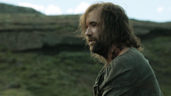 extant_GameOfThrones_4x07-Mockingbird_4083