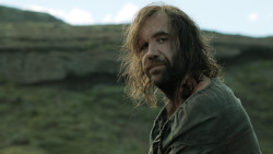 extant_GameOfThrones_4x07-Mockingbird_4097