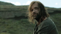 extant_GameOfThrones_4x07-Mockingbird_4098