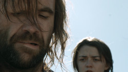 extant_GameOfThrones_4x07-Mockingbird_4150