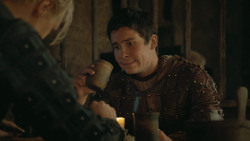 extant_GameOfThrones_4x07-Mockingbird_4211