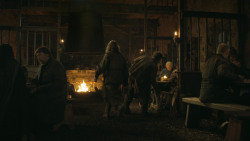 extant_GameOfThrones_4x07-Mockingbird_4257