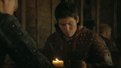 extant_GameOfThrones_4x07-Mockingbird_4280