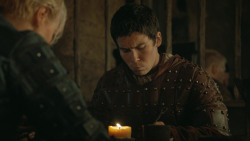 extant_GameOfThrones_4x07-Mockingbird_4282