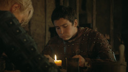 extant_GameOfThrones_4x07-Mockingbird_4372