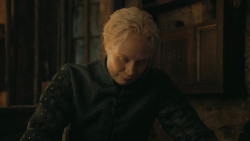 extant_GameOfThrones_4x07-Mockingbird_4385