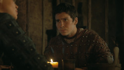 extant_GameOfThrones_4x07-Mockingbird_4400