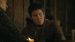 extant_GameOfThrones_4x07-Mockingbird_4415