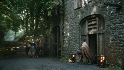 extant_GameOfThrones_4x07-Mockingbird_4486