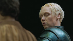 extant_GameOfThrones_4x07-Mockingbird_4512