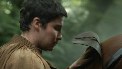 extant_GameOfThrones_4x07-Mockingbird_4514