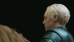 extant_GameOfThrones_4x07-Mockingbird_4520