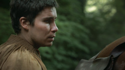 extant_GameOfThrones_4x07-Mockingbird_4538
