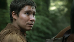 extant_GameOfThrones_4x07-Mockingbird_4557