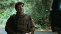 extant_GameOfThrones_4x07-Mockingbird_4613