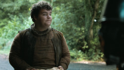 extant_GameOfThrones_4x07-Mockingbird_4616