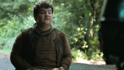 extant_GameOfThrones_4x07-Mockingbird_4619